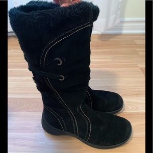 Naturalizer black suede winter boots